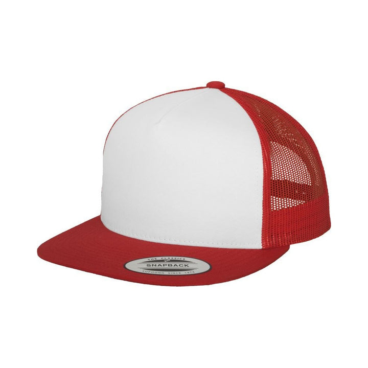 PS_556006_flexfit_6006_red_white_red_FRONT_28917e90-52d8-4305-95eb-e4f274ad181d_web