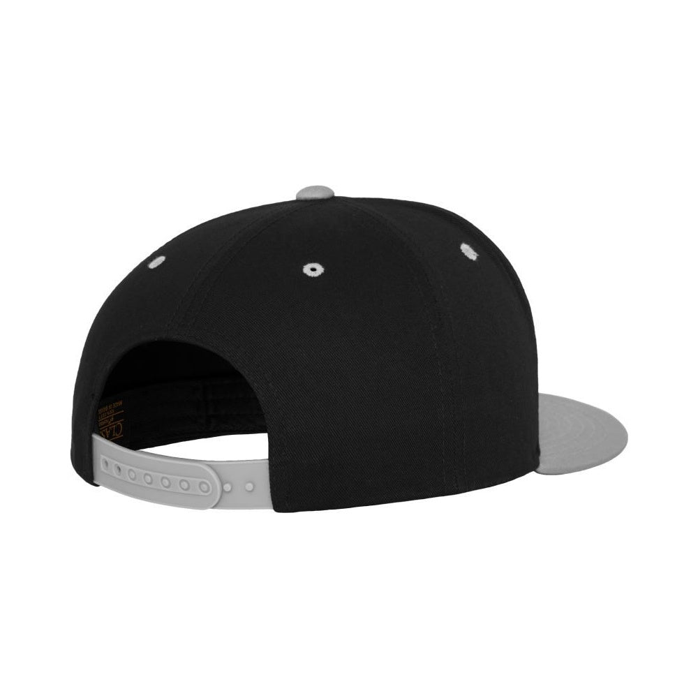 PS_556007_flexfit_6007-6007t_black_silver_BACK_10cd73e0-0820-480d-a77d-a2cb270134f6_web