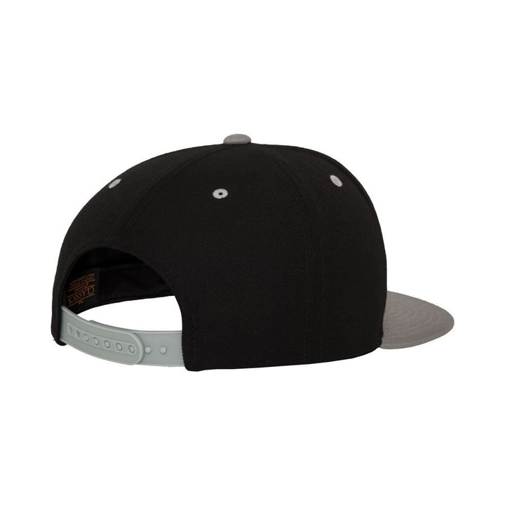 PS_556089_flexfit_6089m_black_silver_BACK_e1884606-db32-43ff-839c-2e5c854c3da9_web