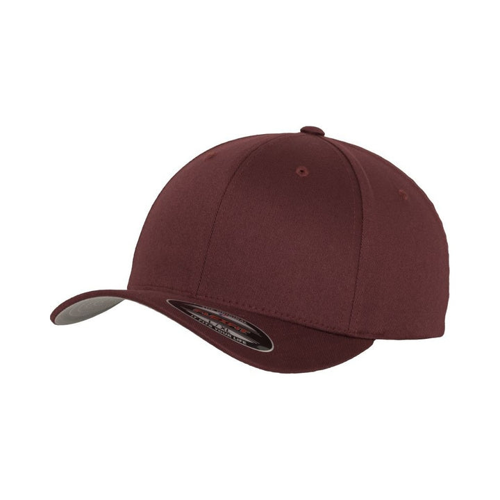 PS_556277_flexfit_6277_maroon_FRONT_78a563b5-422e-4ed5-9f89-ed817b576c80_web